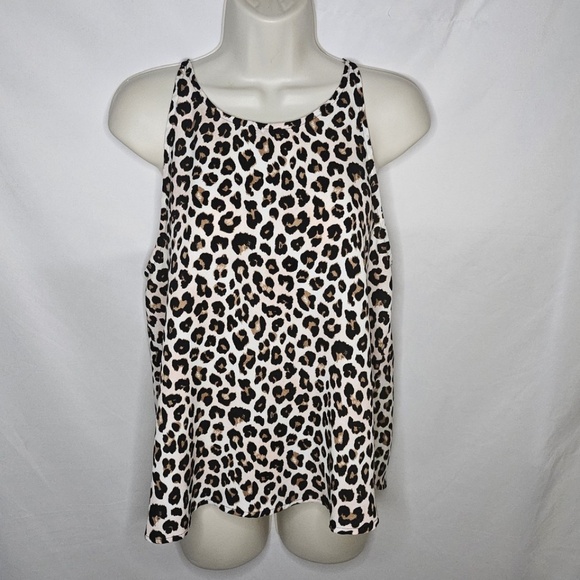 Womens E&M Animal Print Keyhole Back Sleeveless Leopard Jewel Neck Halter Top L - Picture 1 of 10